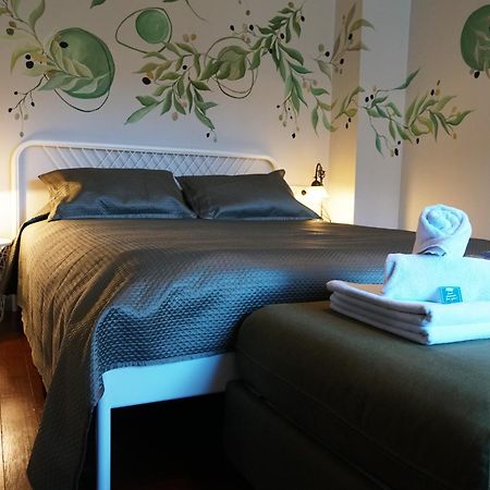 Tilas - Rooms In 19Th Century Wooden Townhouse,Kadikoy Istambul Extérieur photo