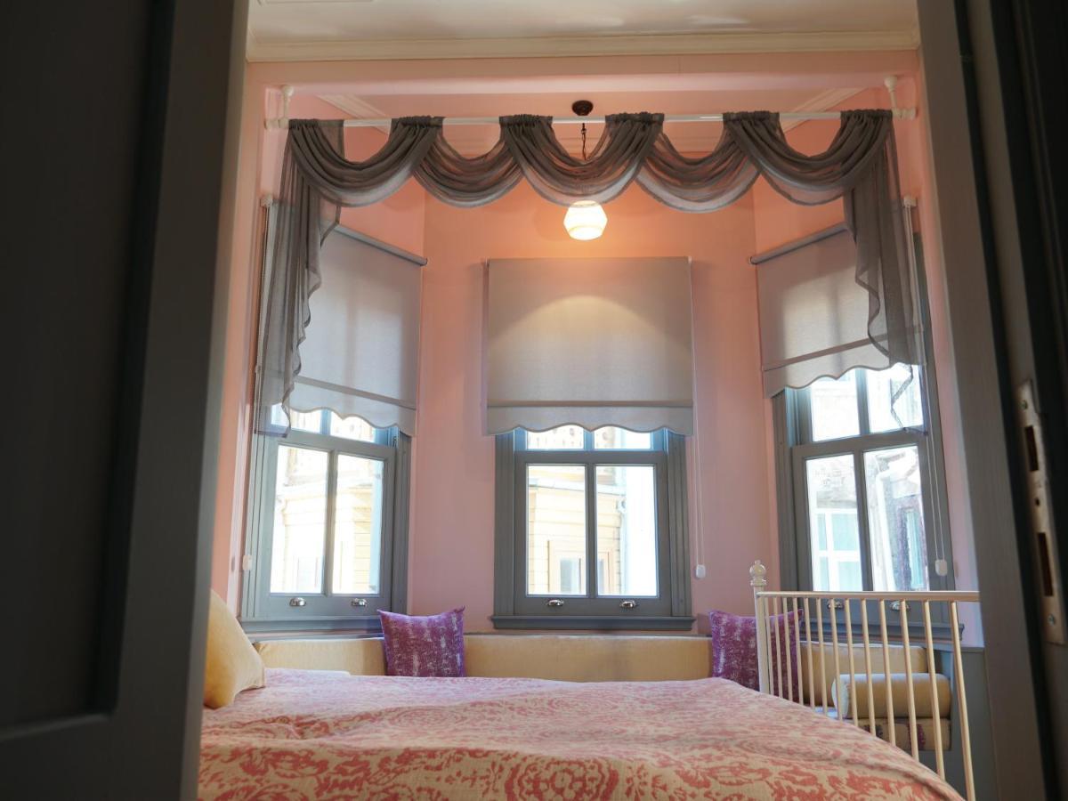 Tilas - Rooms In 19Th Century Wooden Townhouse,Kadikoy Istambul Extérieur photo