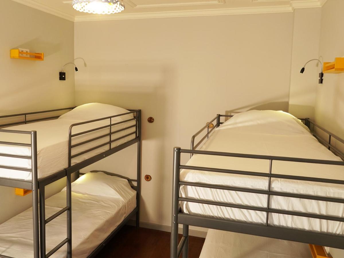 Tilas - Rooms In 19Th Century Wooden Townhouse,Kadikoy Istambul Extérieur photo