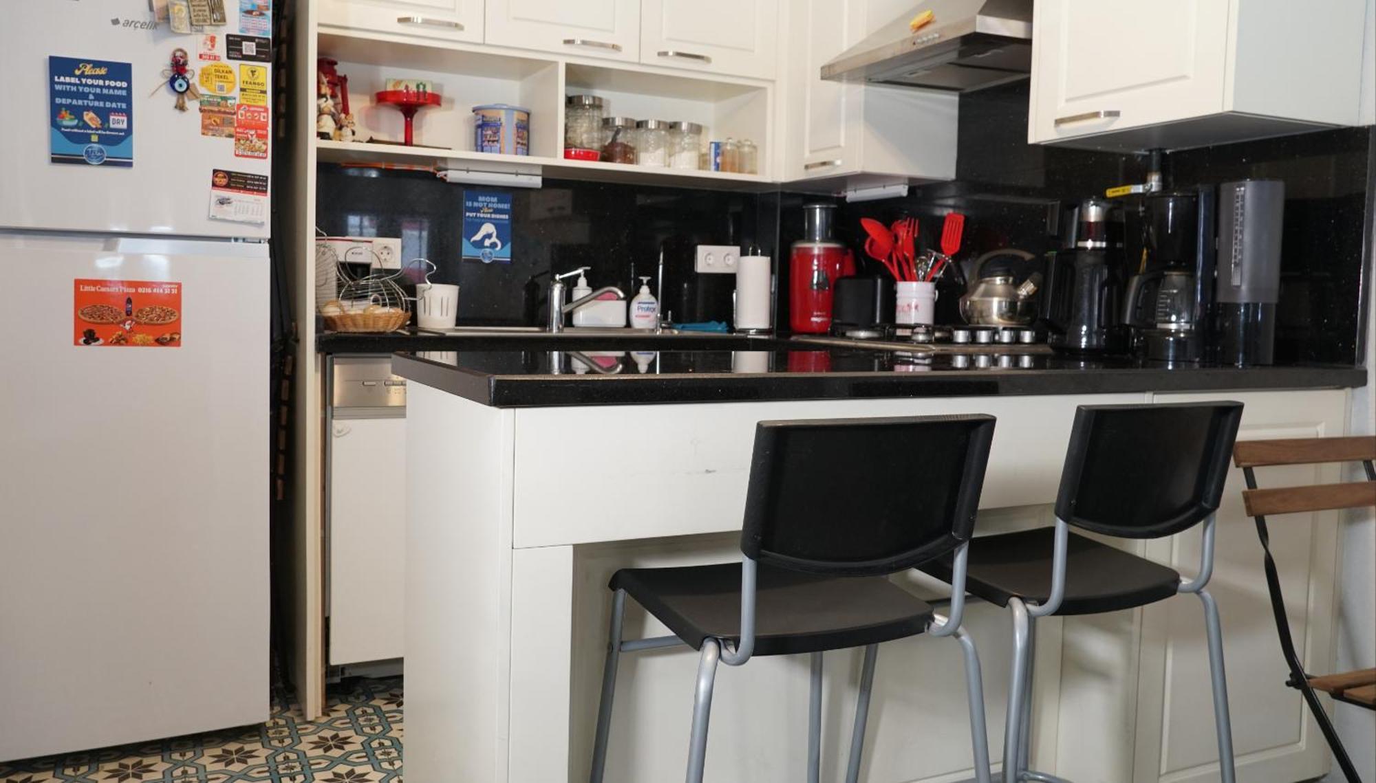 Tilas - Rooms In 19Th Century Wooden Townhouse,Kadikoy Istambul Extérieur photo