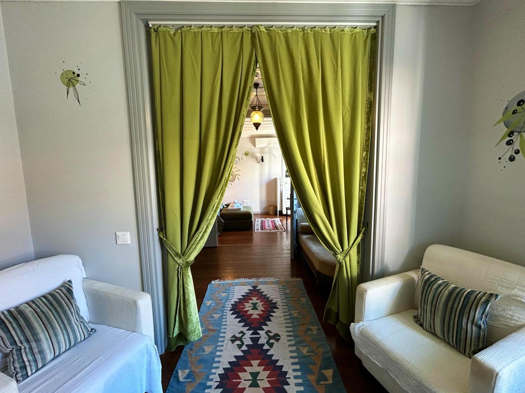 Tilas - Rooms In 19Th Century Wooden Townhouse,Kadikoy Istambul Extérieur photo